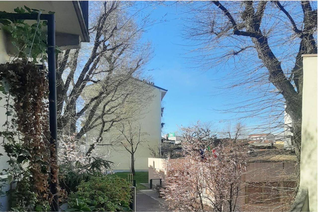 Appartamento In Centro A Milano Con A/C & Wi-Fi Eksteriør bilde